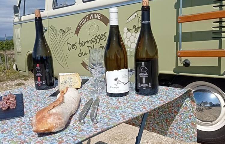 Photo of Balade en Combi Vintage - Des terrasses du Rhône au sommelier