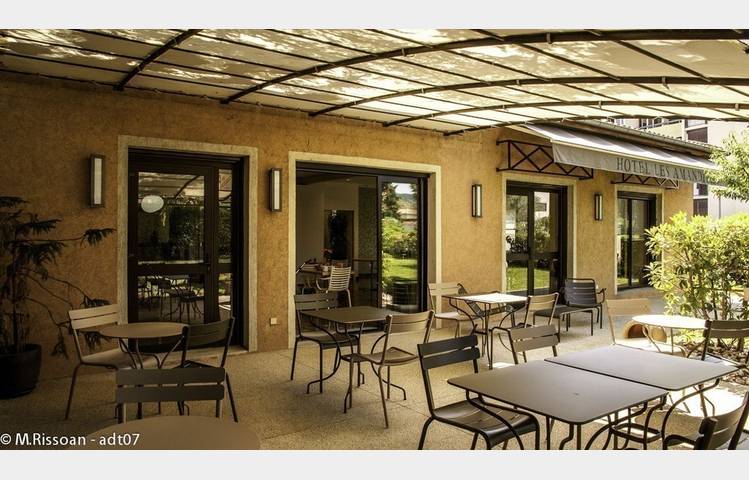 image de Hôtel les Amandiers