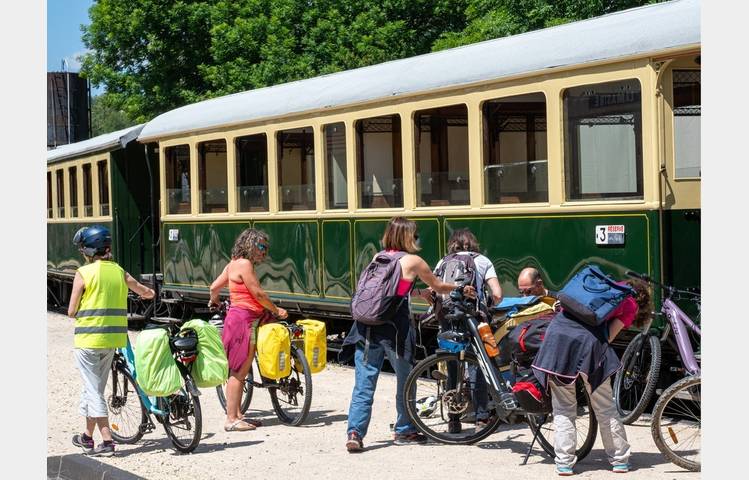 image de Le Cyclo Train - Train de l'Ardèche