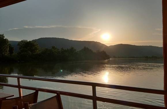 Croisière dîner en accord mets et vins - Les canotiers et L'assemblage