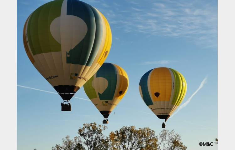 image de Hot-air balloon flight with MONTGOLFIÈRES & Cie