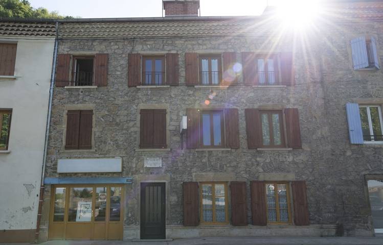 Photo of Village marinier de Serrières