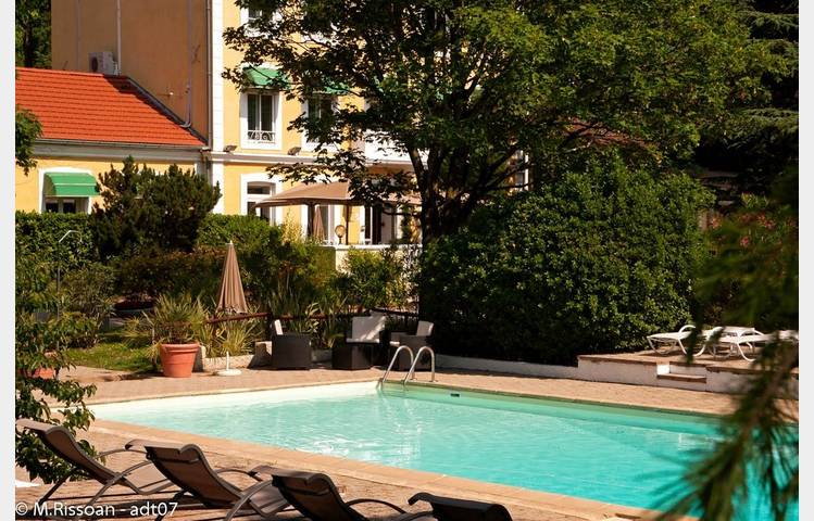 image de Hôtel-Restaurant Le Cèdre de Soyons