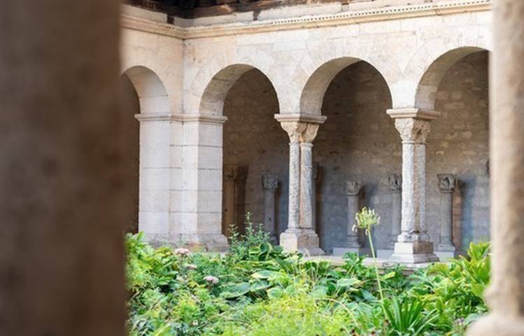 Photo of Cloître Saint André-le-Bas