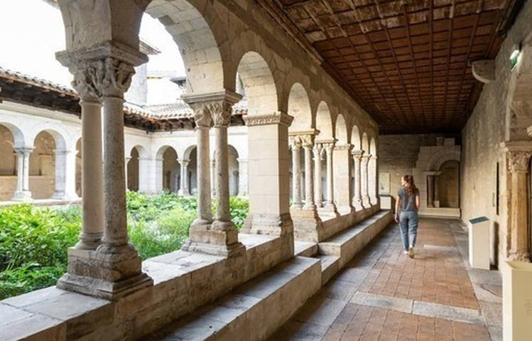 Photo of Cloître Saint André-le-Bas