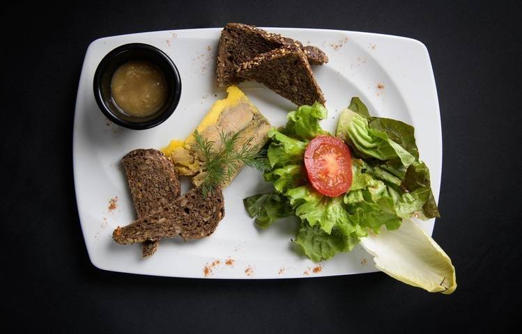 Photo of Au P'tit Bouchon : Bouchon typique Lyonnais