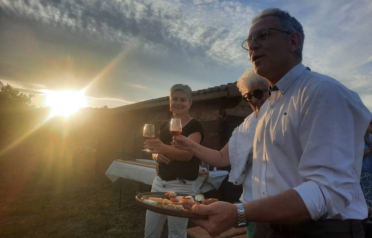 Photo of Apéro sunset in the vineyards (Domaine Les vins de St Vallier)