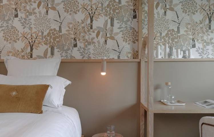 Photo of Bed and Bicycle - La Péniche