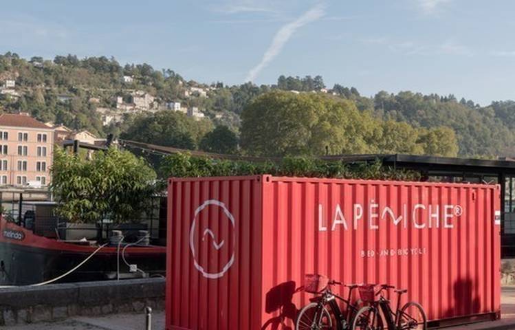 Photo of Bed and Bicycle - La Péniche