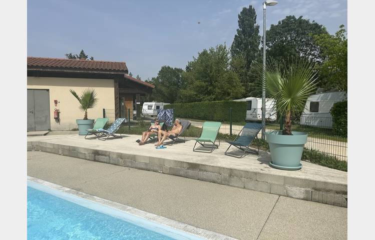 image de Chalets du camping de la Lône