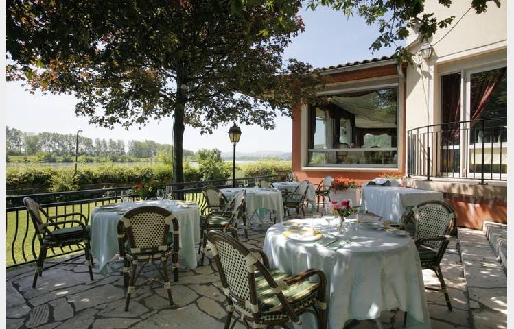 image de Hôtel Beau Rivage