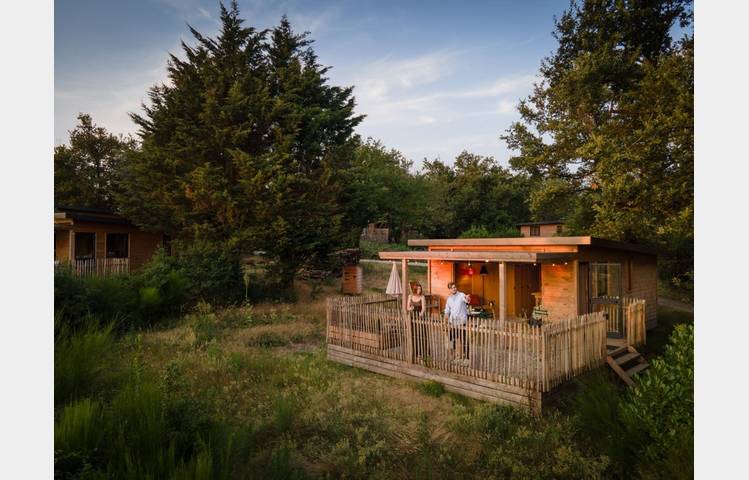 image de Village Huttopia Pays de Condrieu