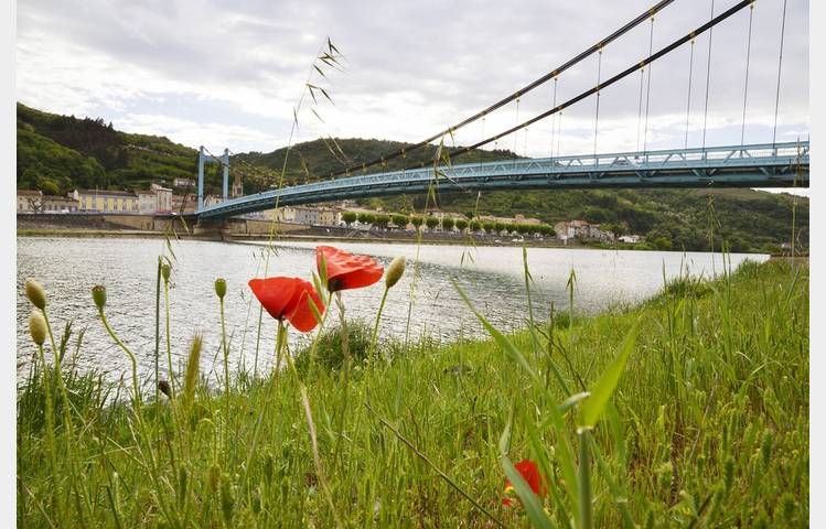 image de Village marinier de Serrières