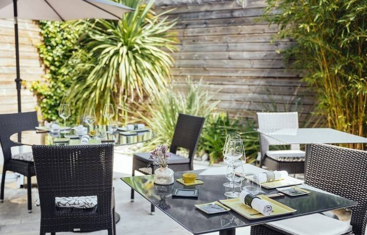 Photo of Hôtel-Restaurant Le Carré d'Alethius