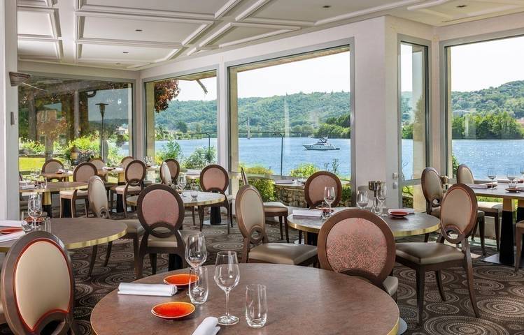 Photo of Beau Rivage Hotel