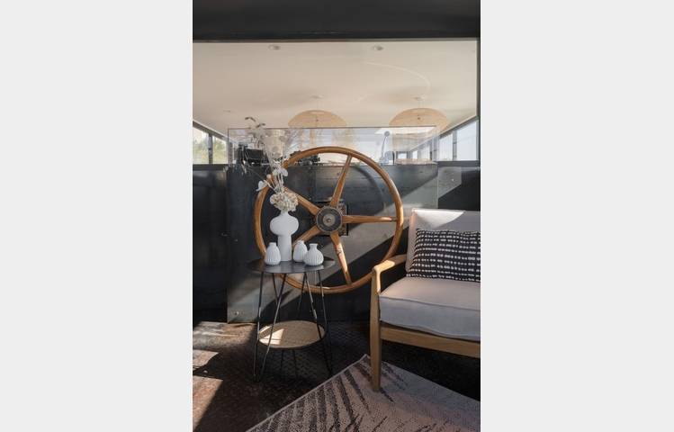 image de Bed and Bicycle (La Péniche)