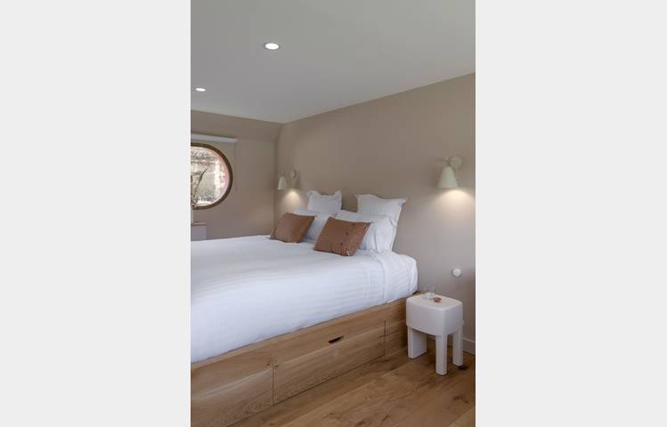 image de Bed and Bicycle (La Péniche)