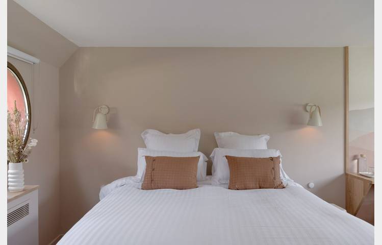 image de Bed and Bicycle (La Péniche)