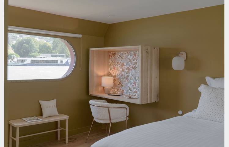 image de Bed and Bicycle (La Péniche)