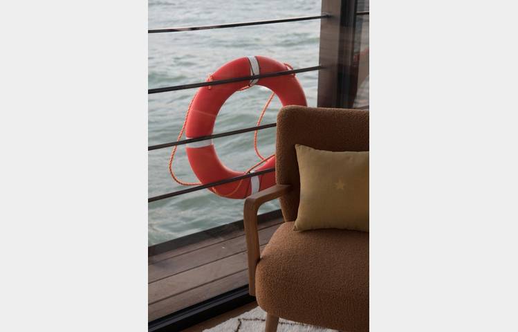 image de Bed and Bicycle (La Péniche)