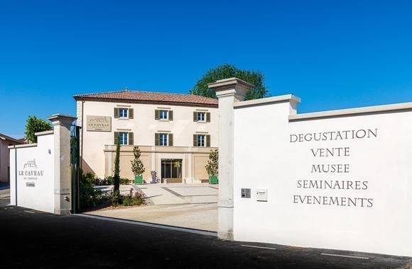 img-le-caveau-du-chateau