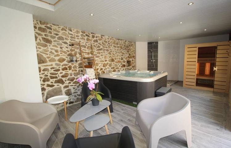 Photo of La Maison Vieille
