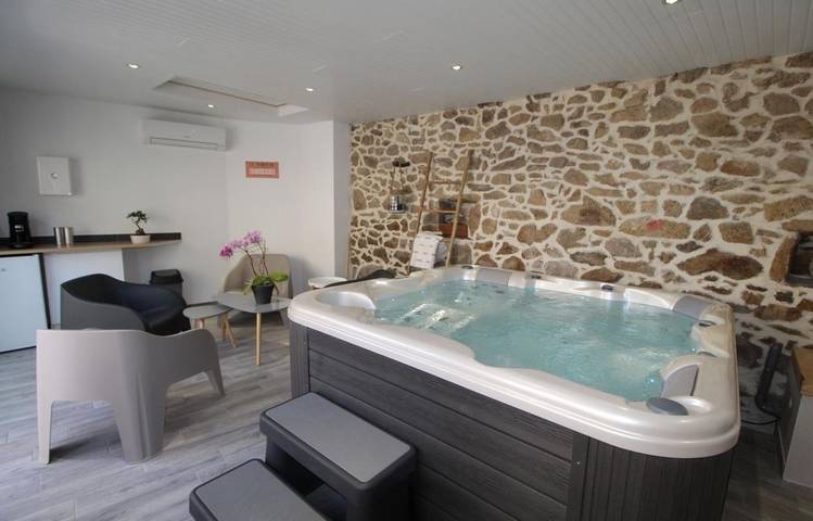 Photo of La Maison Vieille