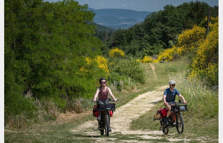 image de Voyage vélo - Dolce Via, l'Ardèche version vélo, train à vapeur et baignade
