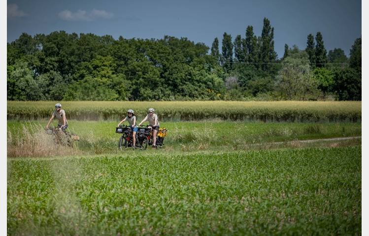 image de Voyage vélo - Dolce Via, l'Ardèche version vélo, train à vapeur et baignade
