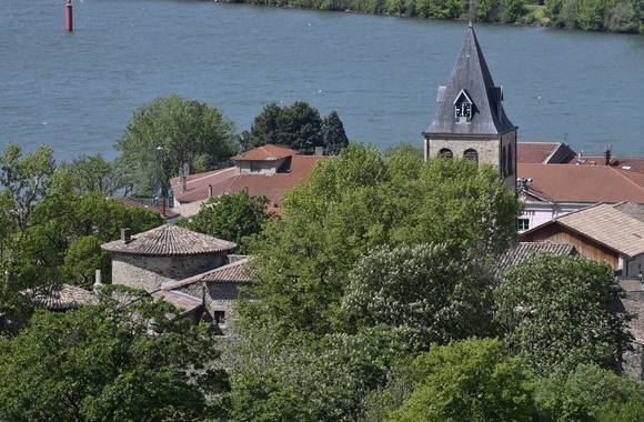Saint-Vallier-sur-Rhône