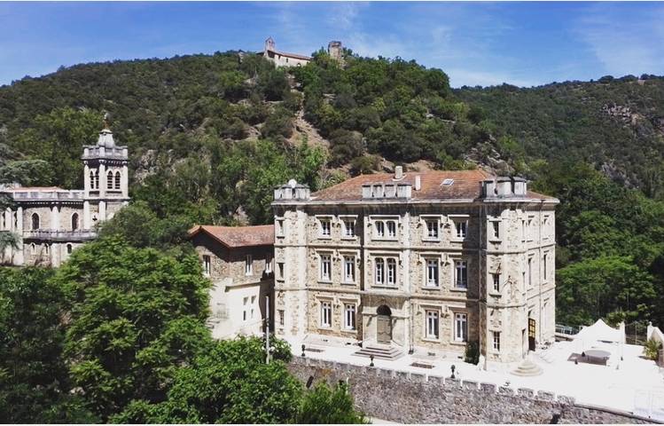 image de Chambres d'hôtes "Château de Rochetaillée"