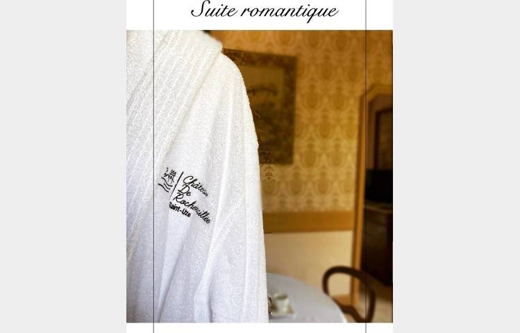 image de Chambres d'hôtes "Château de Rochetaillée"