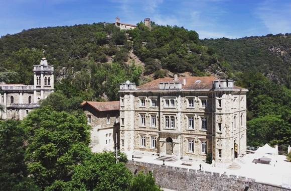 Chambres d'hôtes "Château de Rochetaillée"