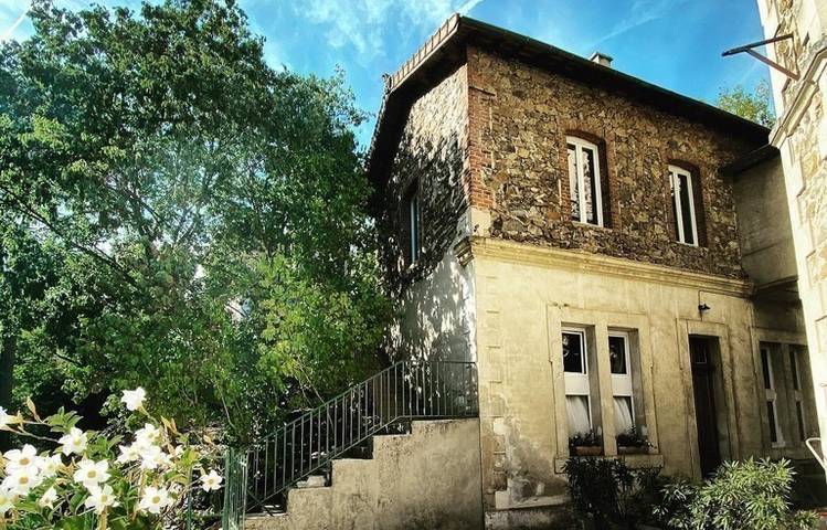 Photo of Gîte "Maison du Curé" - Château de Rochetaillée