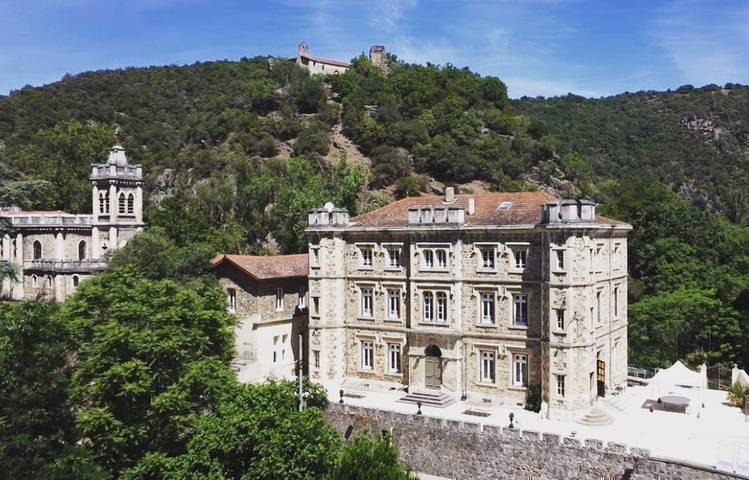 Photo of Gîte "Maison du Curé" - Château de Rochetaillée