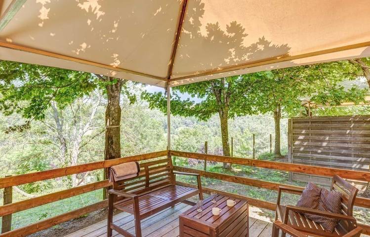 Photo of "Ushuaia Villages" L'Oasis Campsite