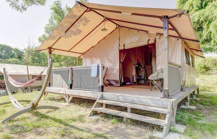 Photo of "Ushuaia Villages" L'Oasis Campsite