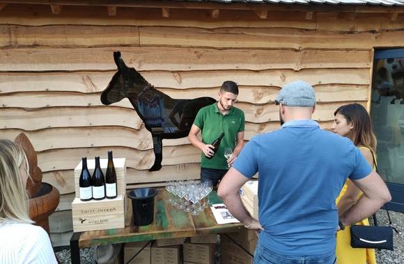 Gourmet market at the Peaugres Safari