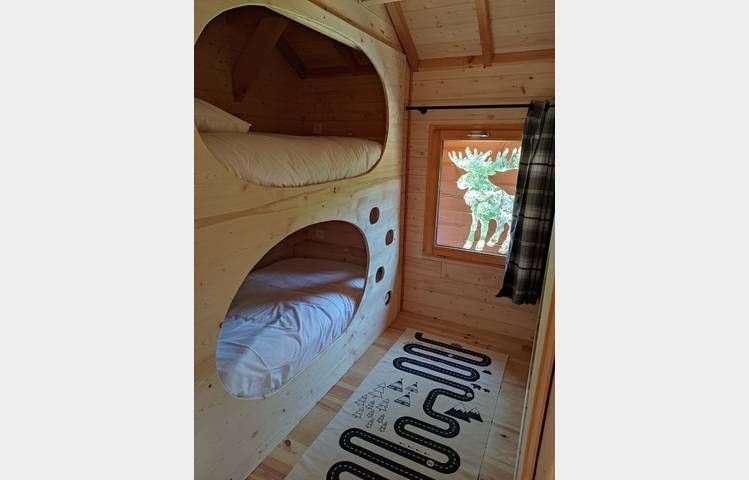 image de Vendredis Wine aux Cabanes perchées ou dans les Huttes