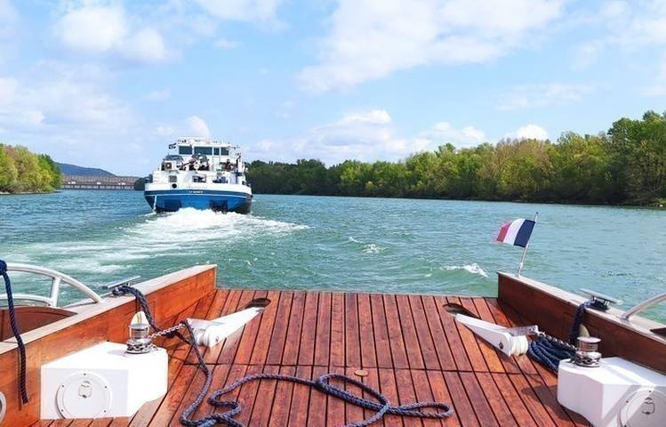 Photo of Cruise on the Rhône "Bleu-vert-vapeur" with Les Canotiers: boat - bike - steam train.