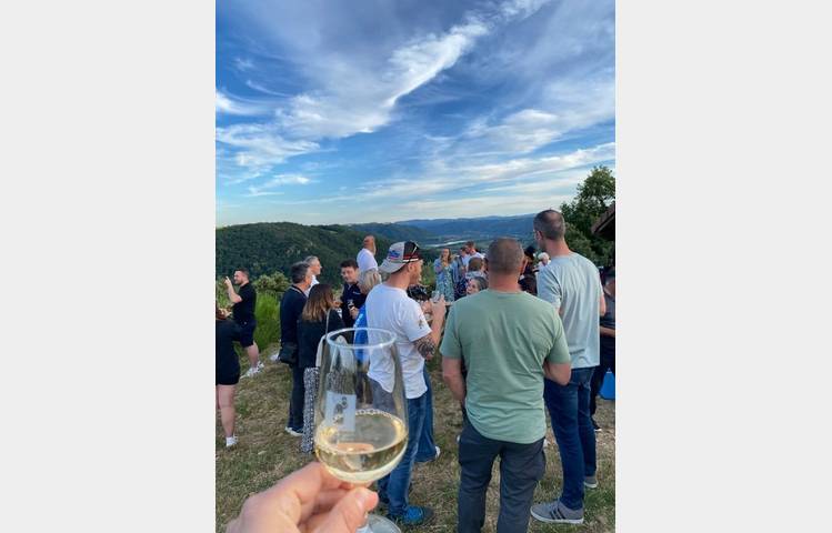 image de Gourmet walk through the vineyards