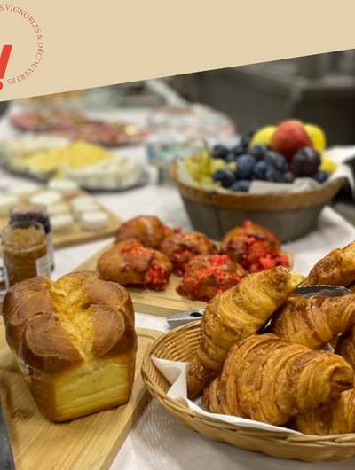 img-brunch-vigneron-au-domaine-pierre-gaillard