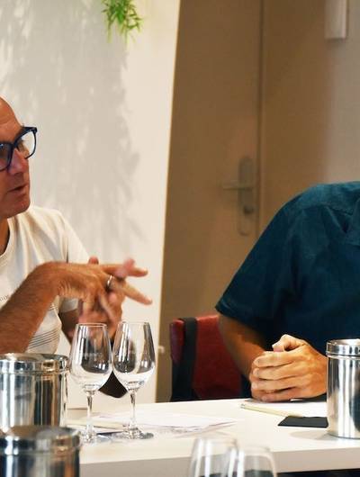 img-soiree-degustation-reservee-aux-garcons