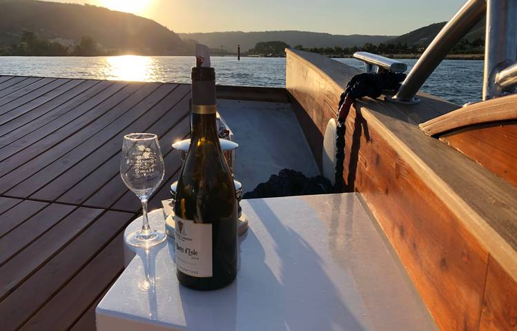 Photo of Instant dinner" cruise in Tournon with Les Canotier and Le Saint-Vic'.