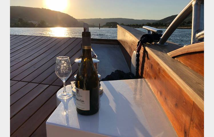 image de Croisière "l'instant dîner" à Tournon avec les Canotier et le Saint-Vic'