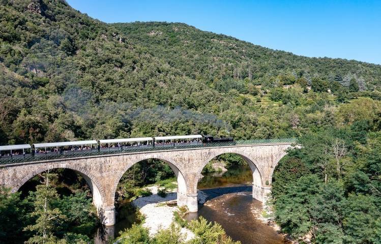 Photo of The Chocolate Quiz Train - Train de l'Ardèche