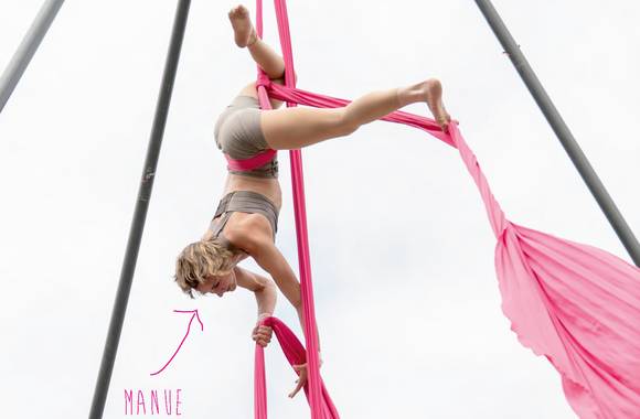 Atelier de cirque aérien - Festival National des Humoristes