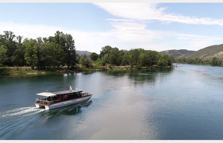 image de Boat rides with "Les Canotiers BoatnBike"
