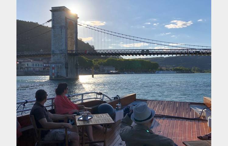 image de Boat rides with "Les Canotiers BoatnBike"