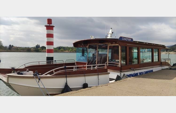 image de Boat rides with "Les Canotiers BoatnBike"